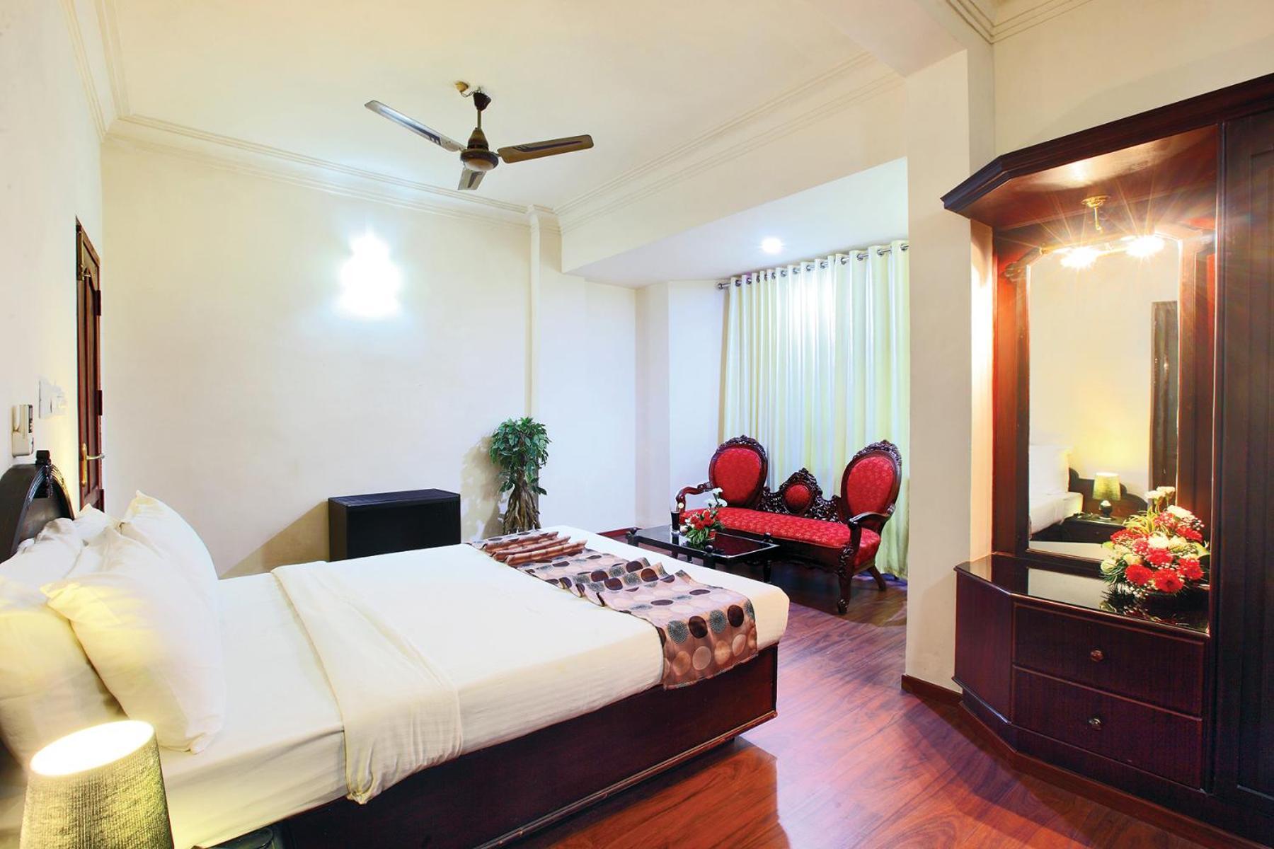 Trichur Towers Thrissur Exterior foto