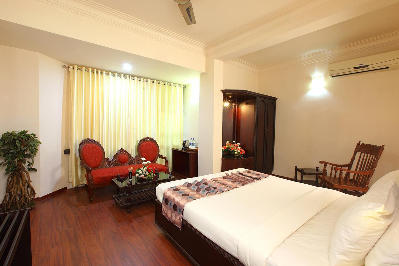 Trichur Towers Thrissur Exterior foto