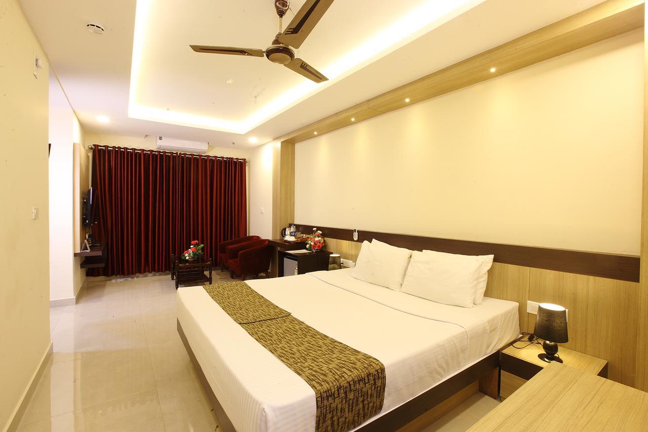 Trichur Towers Thrissur Exterior foto